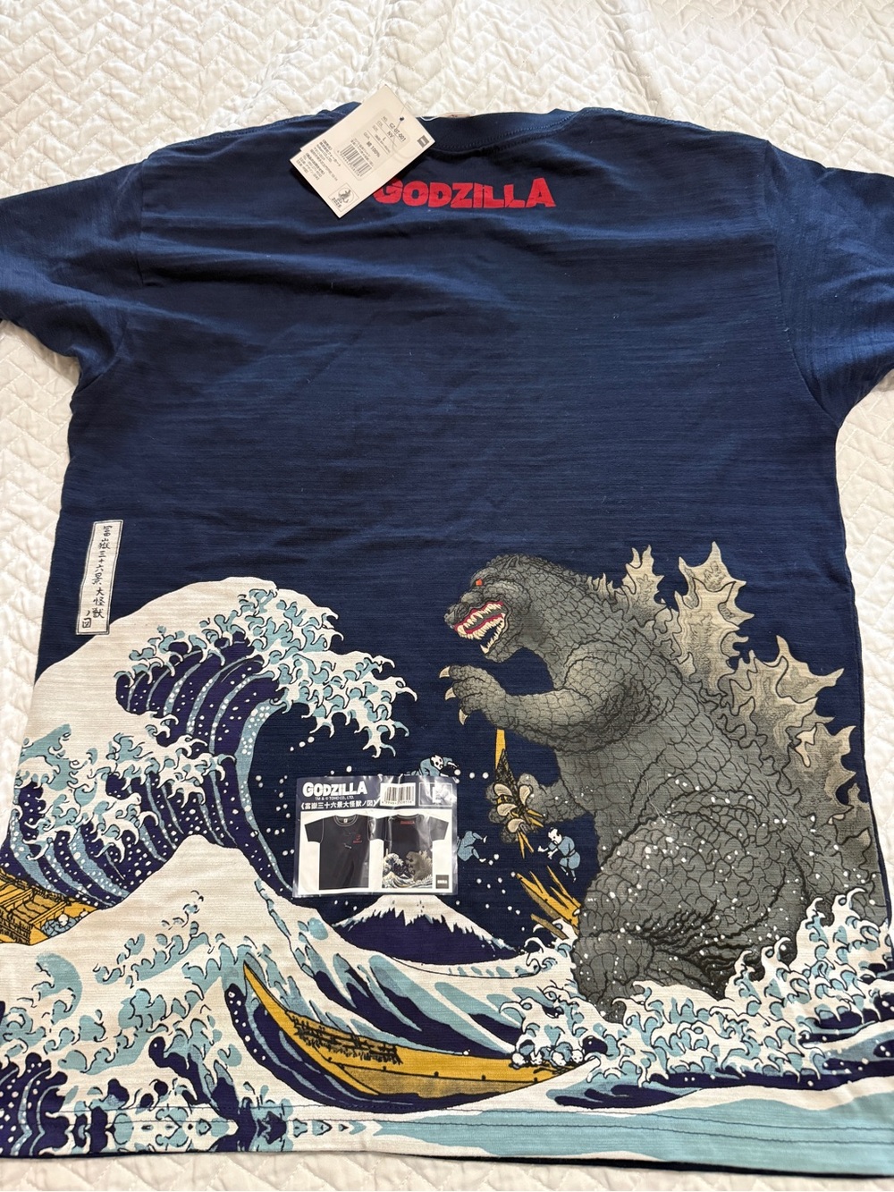 GODZILLA The Great Wave Toho Co. Limited Ed. Blue T-Shirt GZ-UT-001